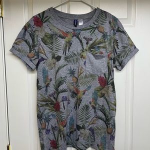 Mens H&M Parrot T-shirt